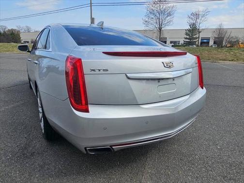 2017 Cadillac XTS Luxury