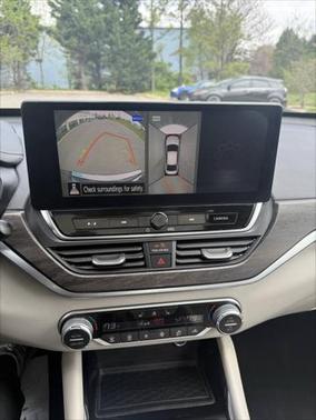 2023 Nissan Altima 2.5 SL