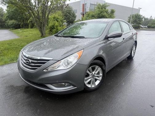 Harbor Gray Metallic 2013 Hyundai SONATA GLS