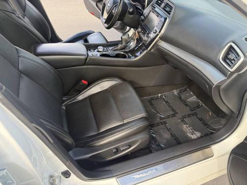 2017 Nissan Maxima 3.5 SV