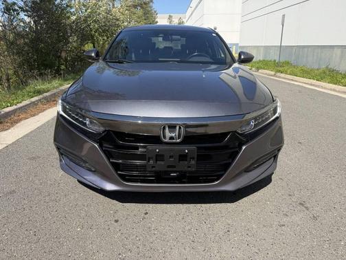 Modern Steel Metallic 2018 Honda Accord Sport
