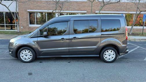 2017 Ford Transit Connect XLT w/Rear Liftgate