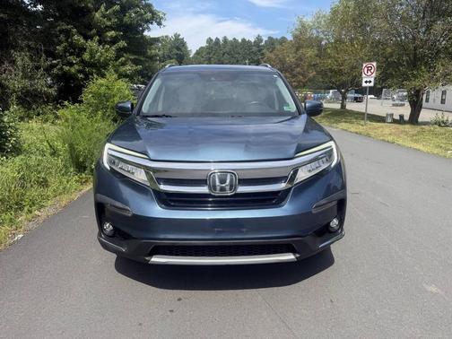 Blue 2019 Honda Pilot Touring 8-Passenger