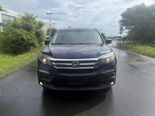 Blue 2016 Honda Pilot EX