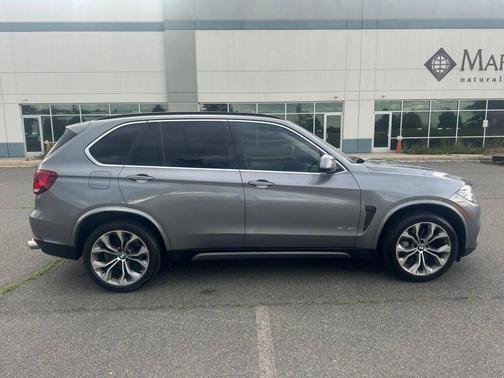 2016 BMW X5 xDrive50i