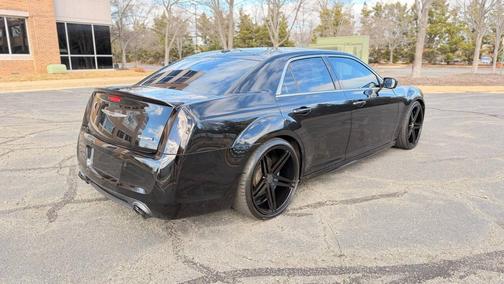 2012 Chrysler 300 SRT8