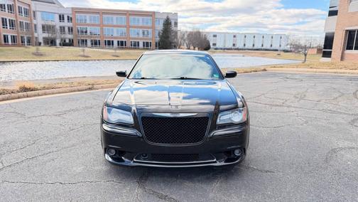 2012 Chrysler 300 SRT8