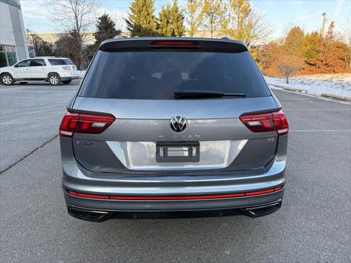 2022 Volkswagen Tiguan 2.0T SE R-Line Black 4MOTION