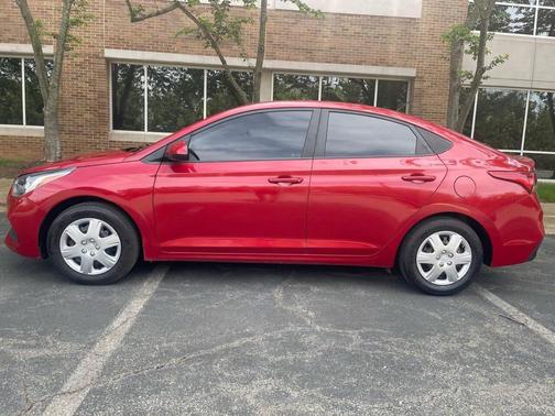 2021 Hyundai Accent SE