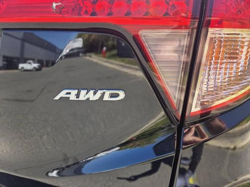 Crystal Black Pearl 2016 Honda HR-V EX