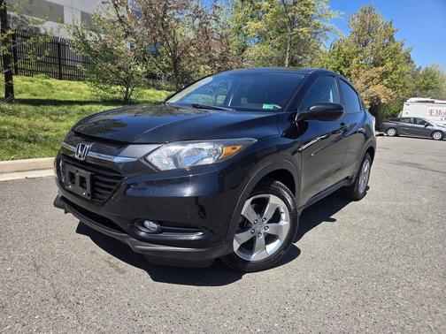 Crystal Black Pearl 2016 Honda HR-V EX
