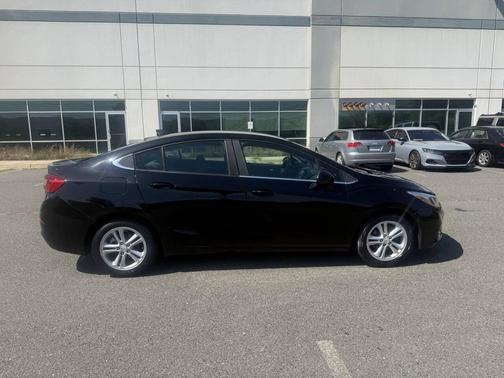 2016 Chevrolet Cruze LT Auto