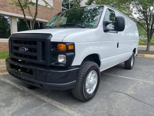 2013 Ford E350 Super Duty Cargo