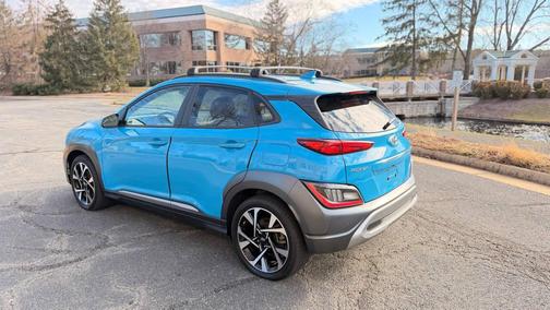2022 Hyundai KONA Limited