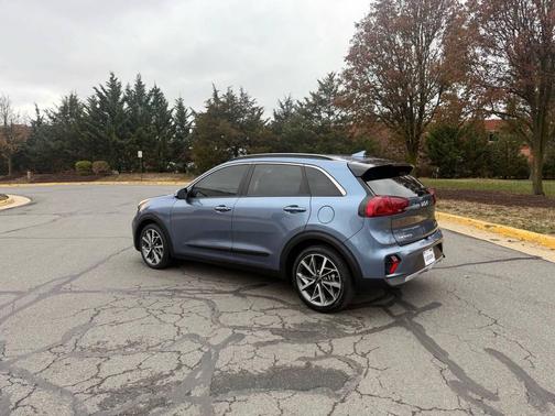 2022 Kia Niro Touring SE