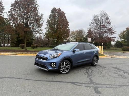 2022 Kia Niro Touring SE