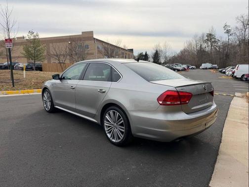 2014 Volkswagen Passat 1.8T Auto Sport