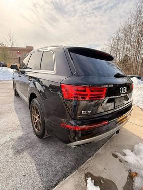 Black 2017 Audi Q7 3.0T Premium