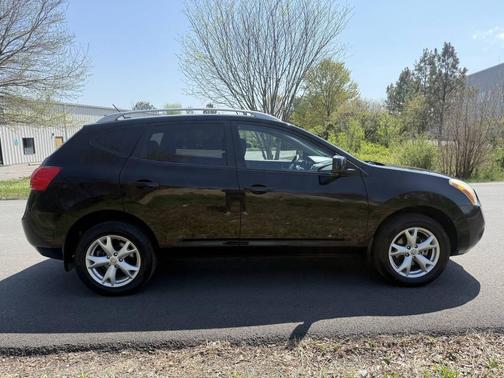 2008 Nissan Rogue SL