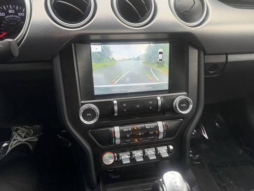 Oxford White 2018 Ford Mustang EcoBoost Premium