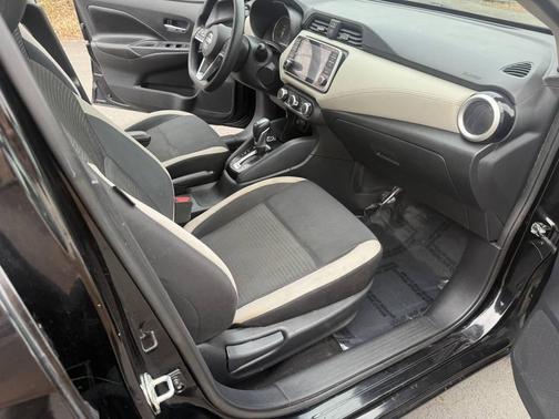 2020 Nissan Versa 1.6 SV