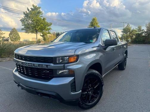 2022 Chevrolet Silverado 1500 Custom