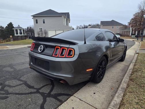2013 Ford Mustang GT Premium