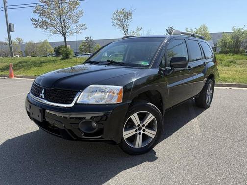 2011 Mitsubishi Endeavor SE