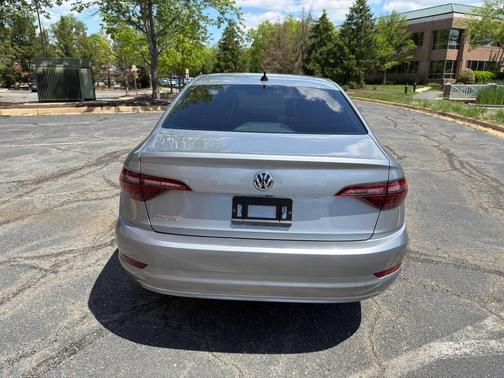 Pyrite Silver Metallic 2020 Volkswagen Jetta 1.4T SE