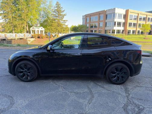 Solid Black 2025 Tesla Model Y Long Range Dual Motor All-Wheel Drive