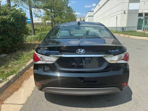 2012 Hyundai SONATA Hybrid Base