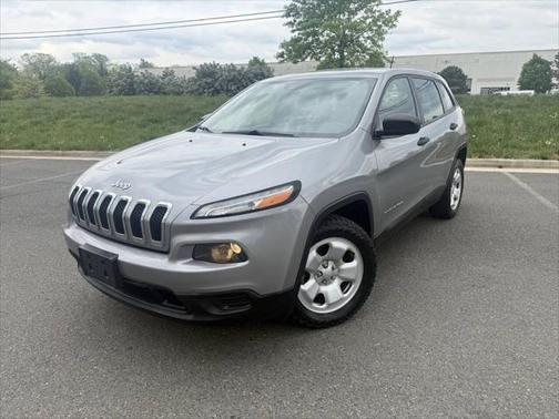 2016 Jeep Cherokee Sport
