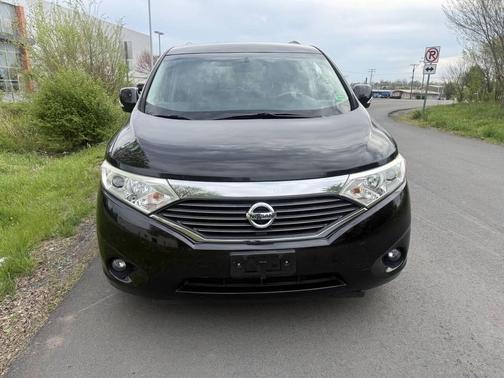 Black 2011 Nissan Quest SL