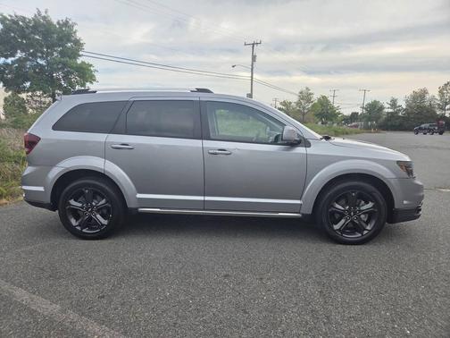 2018 Dodge Journey Crossroad