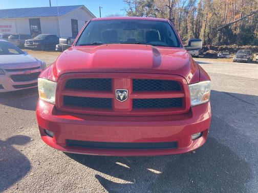 2012 RAM 1500 2WD Crew Cab 140.5'' Express