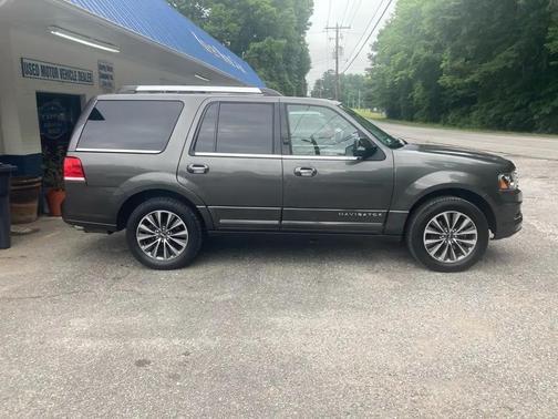 GRAY 2017 Lincoln Navigator Select