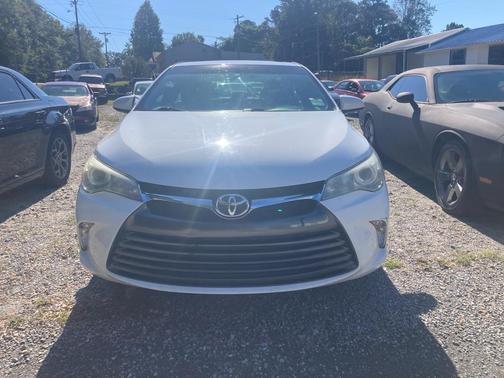 2017 Toyota Camry XLE