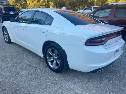 2016 Dodge Charger SXT