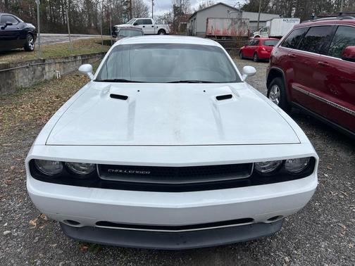 2014 Dodge Challenger SXT