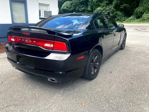 2012 Dodge Charger SXT