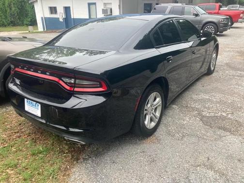 BLACK 2016 Dodge Charger SE
