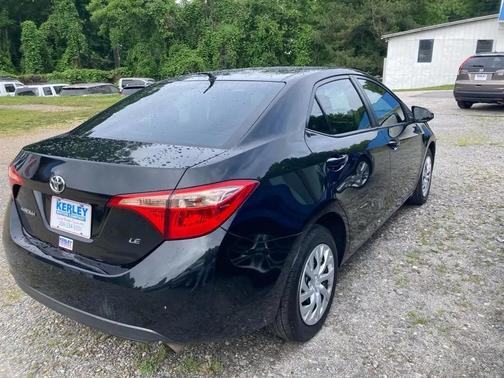 BLACK 2019 Toyota Corolla LE