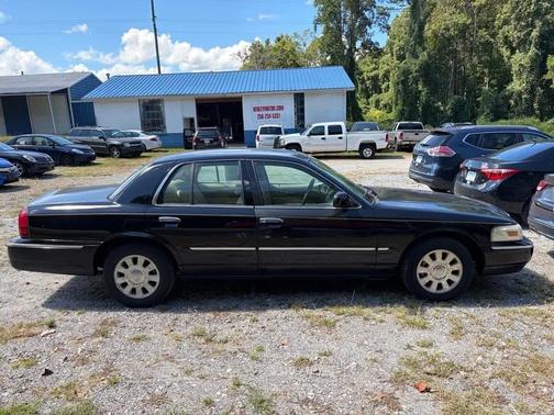 BLACK 2008 Mercury Grand Marquis 4dr Sdn LS
