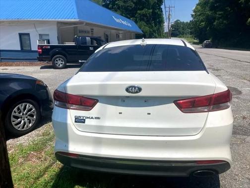 2016 Kia Optima LX