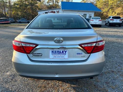 2016 Toyota Camry XLE