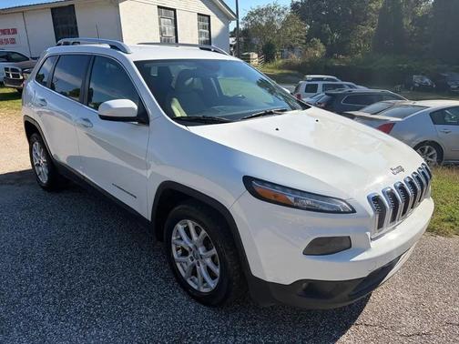 WHITE 2016 Jeep Cherokee Latitude