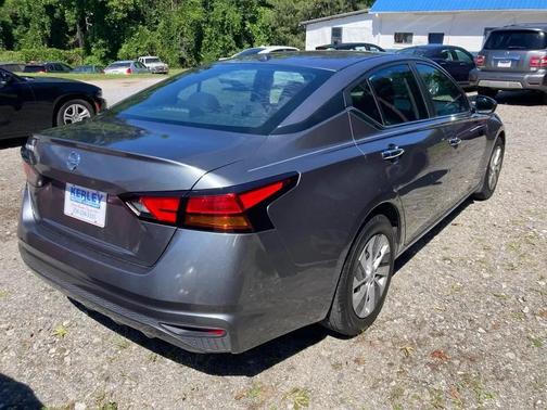 GRAY 2019 Nissan Altima 2.5 S