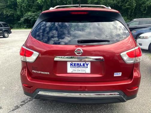 2015 Nissan Pathfinder S