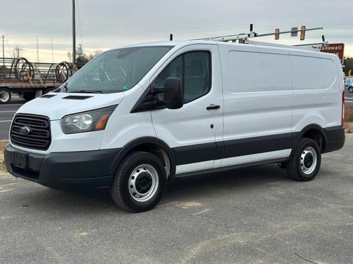 2018 Ford Transit-250 Base