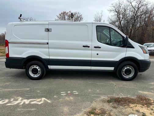 2018 Ford Transit-250 Base